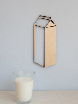 <p><a title="direkt bestellen" href="/urban/milch.html">Milch und Milchglas</a></p>
